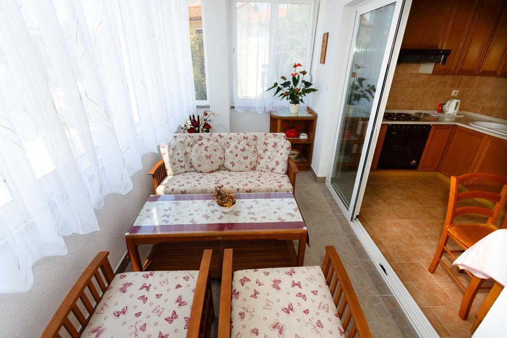 Villa Rosi Krk Town Luaran gambar